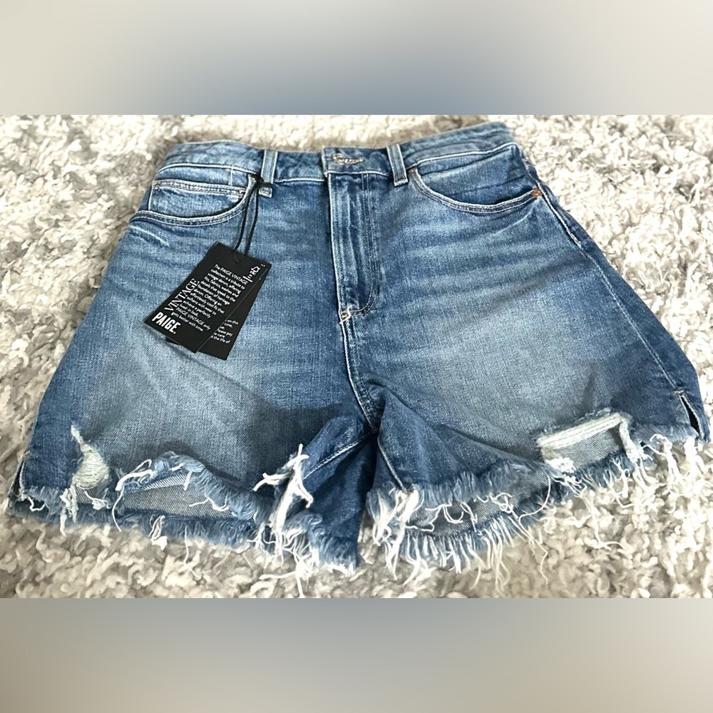 PAIGE Dani High Rise Denim Shorts NWT Leela Deconstructed Size 26 - Picture 14 of 15